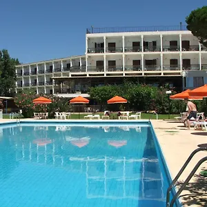 3* Hotel Irinna